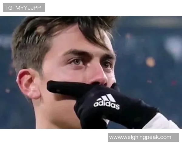 足球明星独特庆祝道具大盘点 各具创意的庆祝方式背后故事