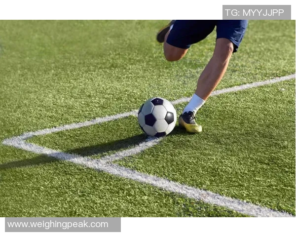 克制C罗：球星们争相抢夺他的足球鞋